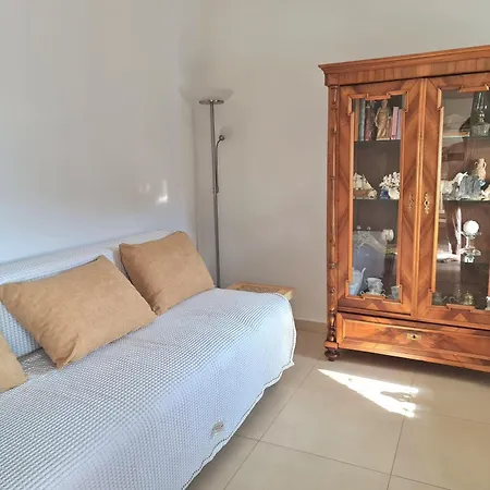 Апартаменти By The Sea - 22753