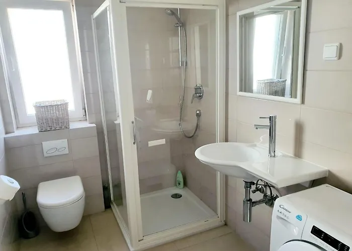 By The Sea - 22753 Appartamento Pola